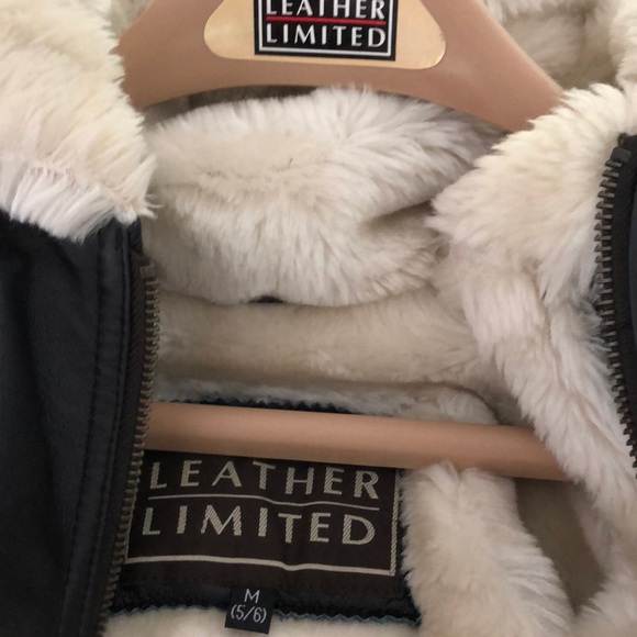 Kids leather bomber jacket. - Picture 2 of 3